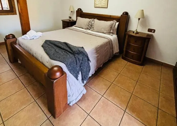 Puerto Del Emperador